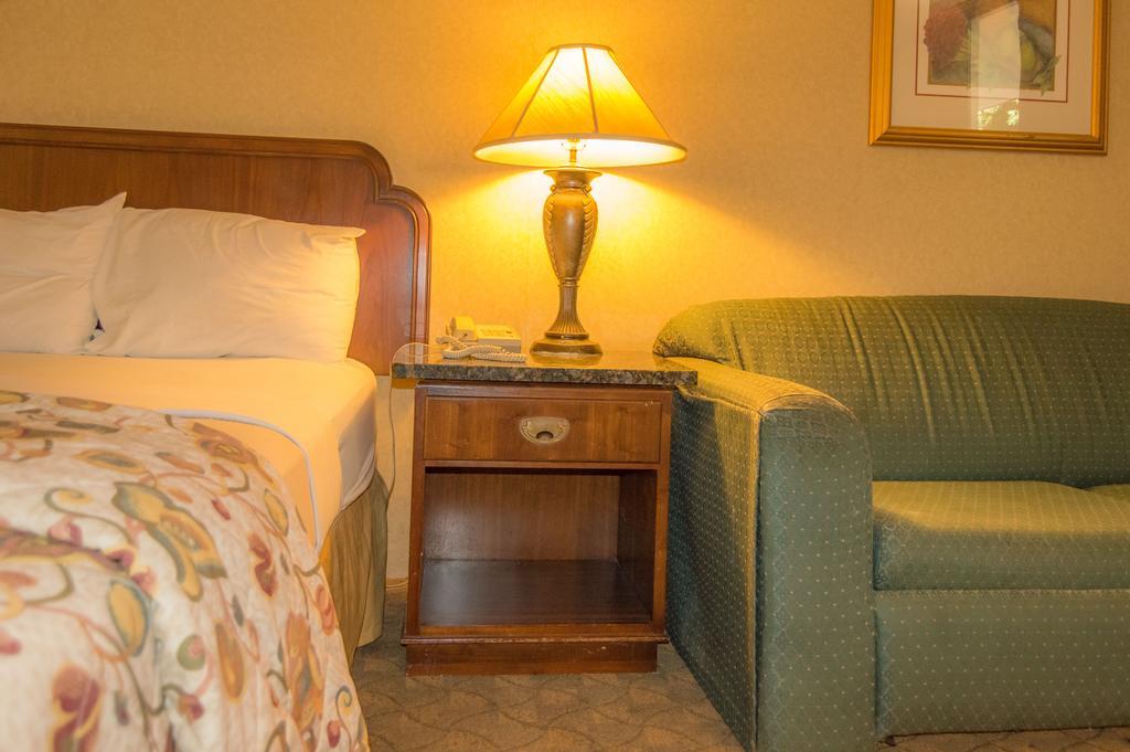 Executive Inn Hotel And Conference Center Lawton Δωμάτιο φωτογραφία